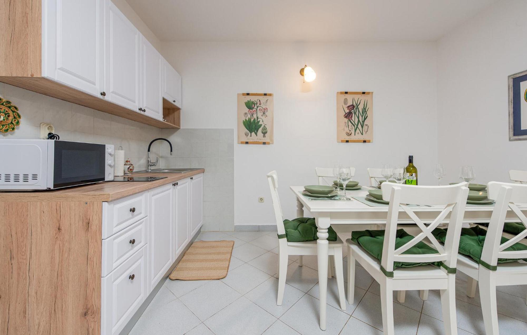 Beautiful Home In Novalja With Wifi Zewnętrze zdjęcie